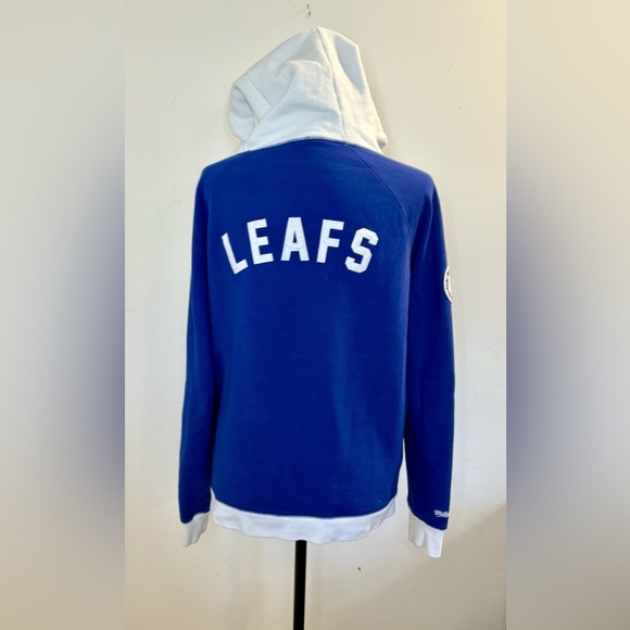 Mitchell & Ness Blue Oversized Hoodie - Picture 3 of 5